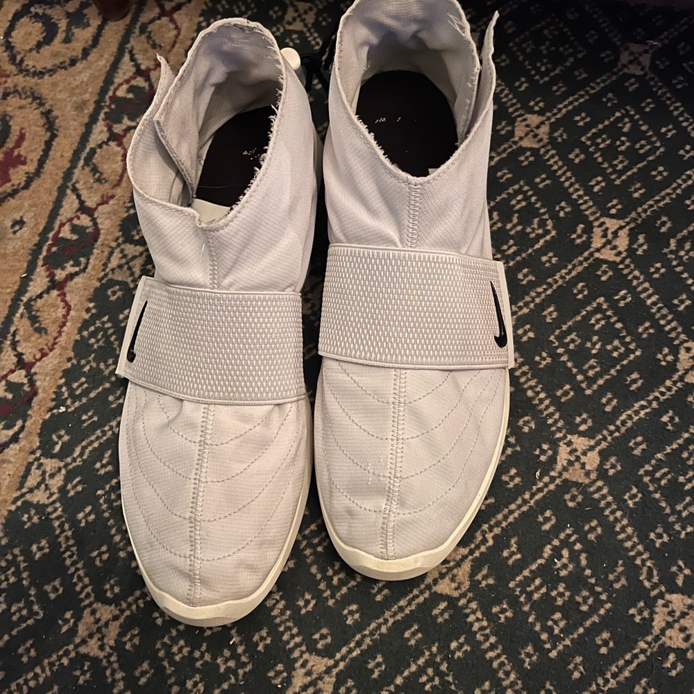 Nike Fear of God Moccasin “Pure Platinum”